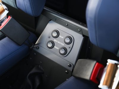 rhc-r66-nxg-riviera-seat-heater-controls-closeup-13390